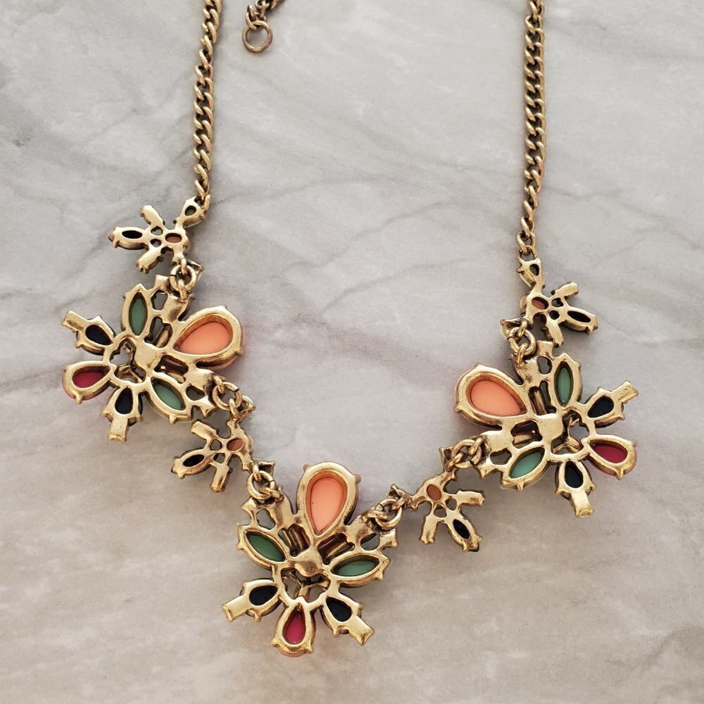 ✨ J.Crew Rhinestone Crystals Cluster Stacked Colorful Statement Necklace ✨ - Picture 14 of 15